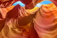Las Vegas Antelope Canyon & Horseshoe Bend Tour at Golden Hour thumbnail 4