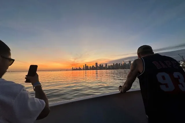 Miami Biscayne Bay Sightseeing Cruise 75 min - Image 6