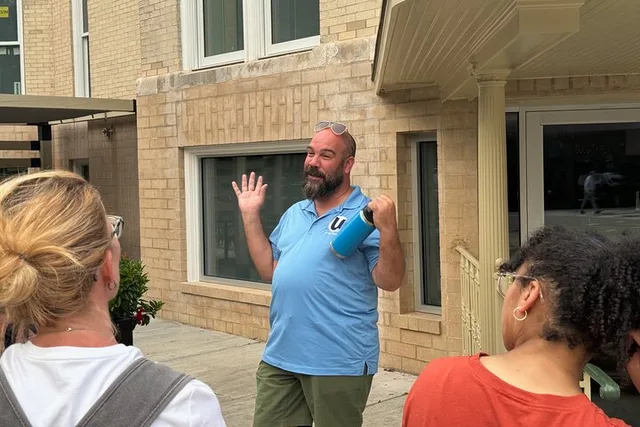 Washington DC LGBTQ Pride History Walking Tour 2 hr - Image 4