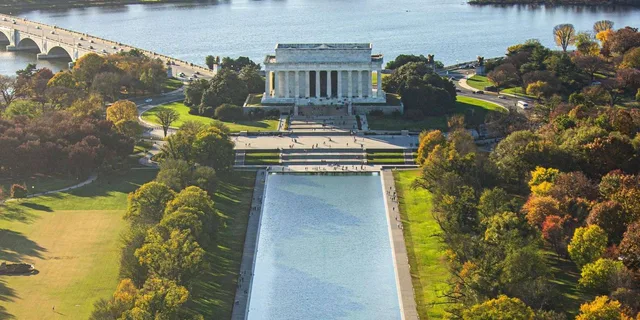 Washington, D.C. Monuments History Walking Tour - Image 2