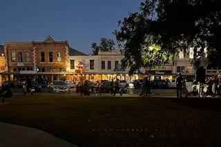 Georgetown Ghost Tour: Adults Only 90 Min