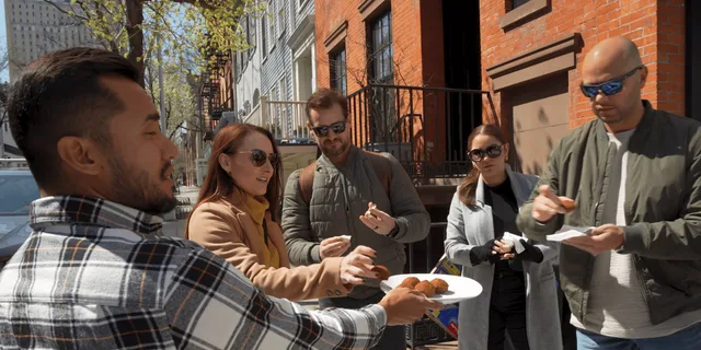 Brooklyn Food Tour in Dumbo and Heights 3 hr - Image 5