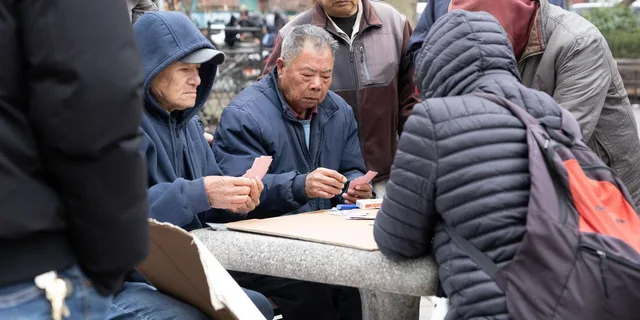 New York City Walking Tour: Wall Street & Chinatown Food - Image 5