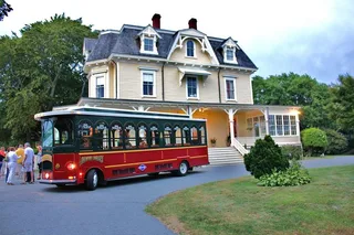 Newport Trolley Tour Scenic Overview