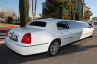 Las Vegas Hotel to Airport Limousine Transfer thumbnail 6