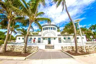 Miami Art Deco Walking Tour thumbnail 6