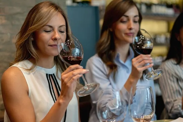 San Francisco Wine Tour with Local Expert - Image 1
