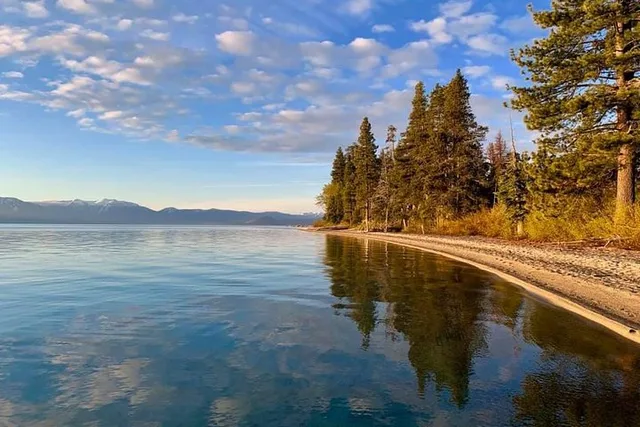 Lake Tahoe Boat Charter with Captain - Image 6