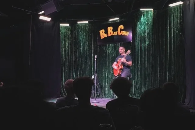 Las Vegas Comedy Show at Planet Hollywood 75 min - Image 4