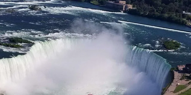 Niagara Falls Mystery of the Mist Tour - Image 1