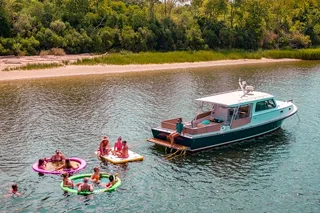 Charleston Harbor Cruise on Kismet