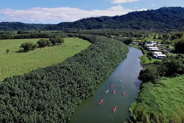 Hanalei Bay Kayak and Snorkel Tour - Image 3