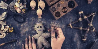 New Orleans Voodoo and Vampire Walking Tour 2 hr