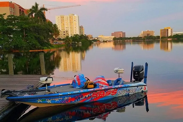 Miami Peacock Bass Fishing Trip - Image 2