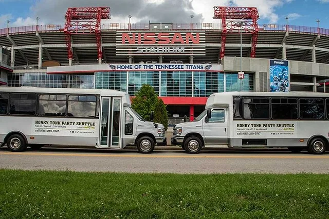 Nashville Airport Private Shuttle - Image 1