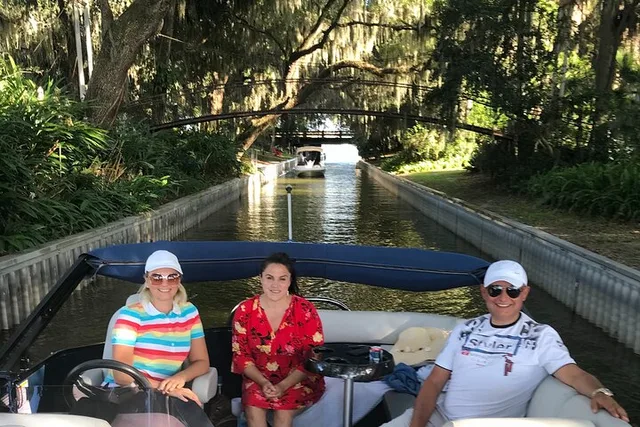 Winter Haven Historical Wildlife Tour - Image 1