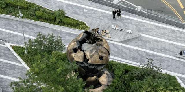New York World Trade Center Engineering Tour - Image 2