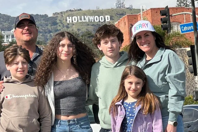 Los Angeles City Tour of Hollywood and Beverly Hills - Image 6