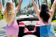 Beverly Hills Open Jeep Tour thumbnail 2
