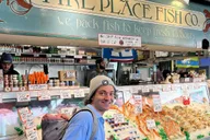 Seattle Pike Place Market Food Tour 1.5 hr thumbnail 5