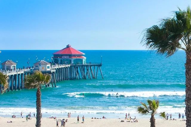 Beach Cities Day Trip - Image 1