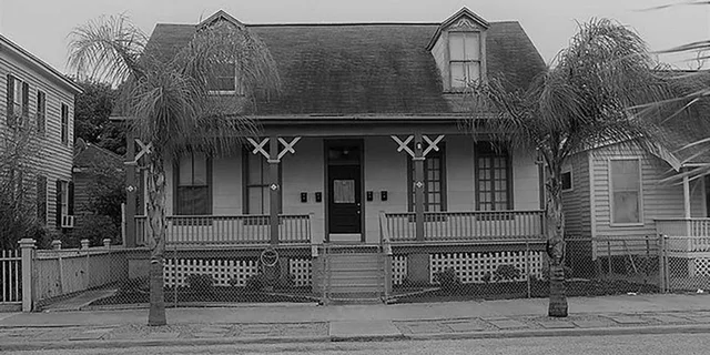 Galveston Ghost Walking Tour - Image 6