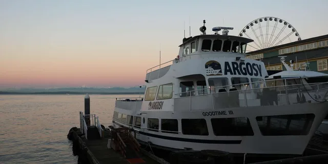 Seattle Happy Hour Cruise - Image 3