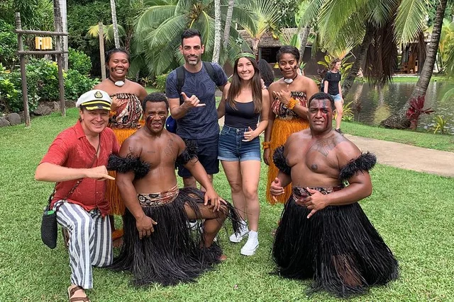 Polynesian Cultural Center Luau in Spanish - Image 1