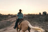 Malibu Horseback Riding Adventure with Lake Views 2 hr thumbnail 1