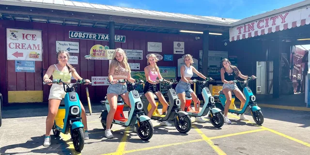 Naples Electric Moped Tour - Image 2