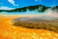 Salt Lake City Yellowstone & Grand Teton Tour 4-Day thumbnail 4