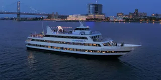 Philadelphia Dinner Cruise on the Delaware River