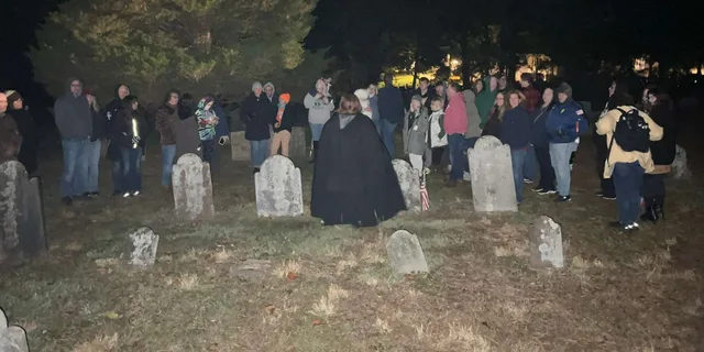 Mystic Graveyard Ghost Tour by Moonlight - Image 2