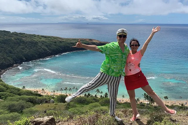 Oahu Volcano and Beaches Tour in Spanish - Image 1
