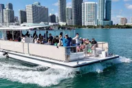 Miami Boat Tour: Celebrity Mansions at Sunset thumbnail 5