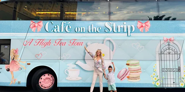 Las Vegas High Tea Sightseeing Bus Tour - Image 6