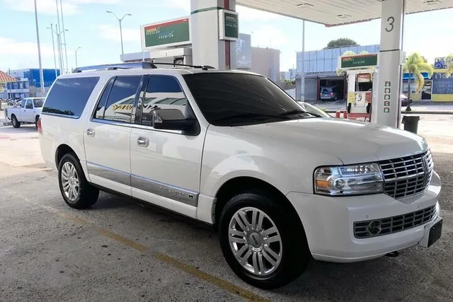 Fort Lauderdale Private Airport Transfer - Image 4