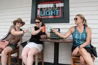 New Orleans Craft Beer and Garden District Bike Tour thumbnail 2
