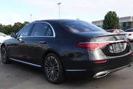 Honolulu Private Airport Transfer by Luxury Car thumbnail 5