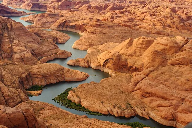 Canyonlands Scenic Charter Flight - Image 5