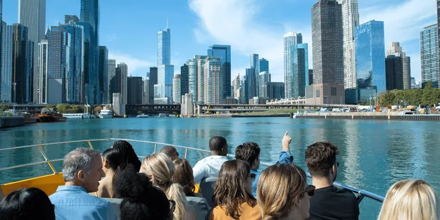 Chicago Speedboat Architecture Tour 75 min - Image 4