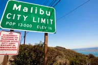 Malibu Santa Monica Venice Beach Tour thumbnail 1