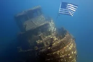 Oahu Deep Dive with Shipwreck and Reef thumbnail 6