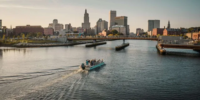 Providence Beer Tasting Cruise with Narragansett - Image 3