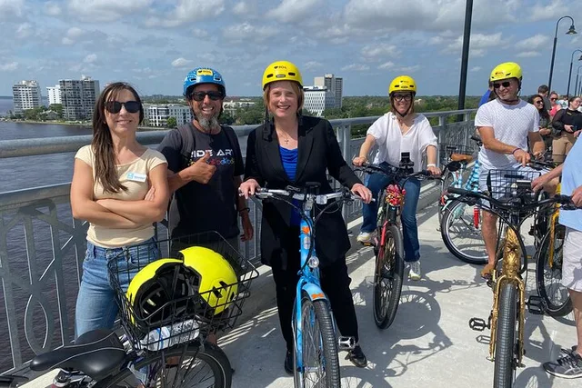 Jacksonville Electric Bike Art and Architecture Tour - Image 2