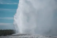 Yellowstone Private Small-Group Tour with Lunch thumbnail 2