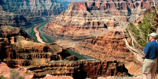 Las Vegas Grand Canyon West Tour with Hoover Dam - Image 1
