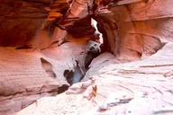 Kanab Wire Pass Slot Canyon Hiking Tour thumbnail 2
