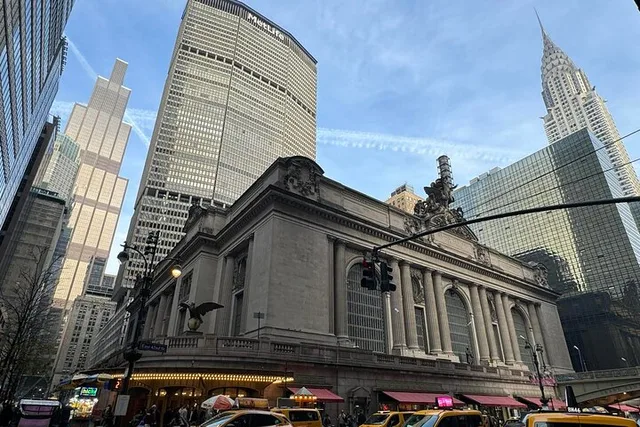 New York City Modern Architecture Walking Tour - Image 2