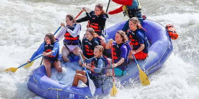 Jackson Hole Snake River Whitewater Rafting - Image 3